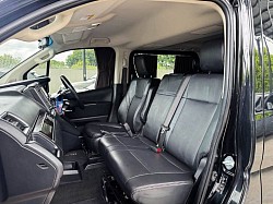 toyota majesty 10 ที่นั่ง VIP